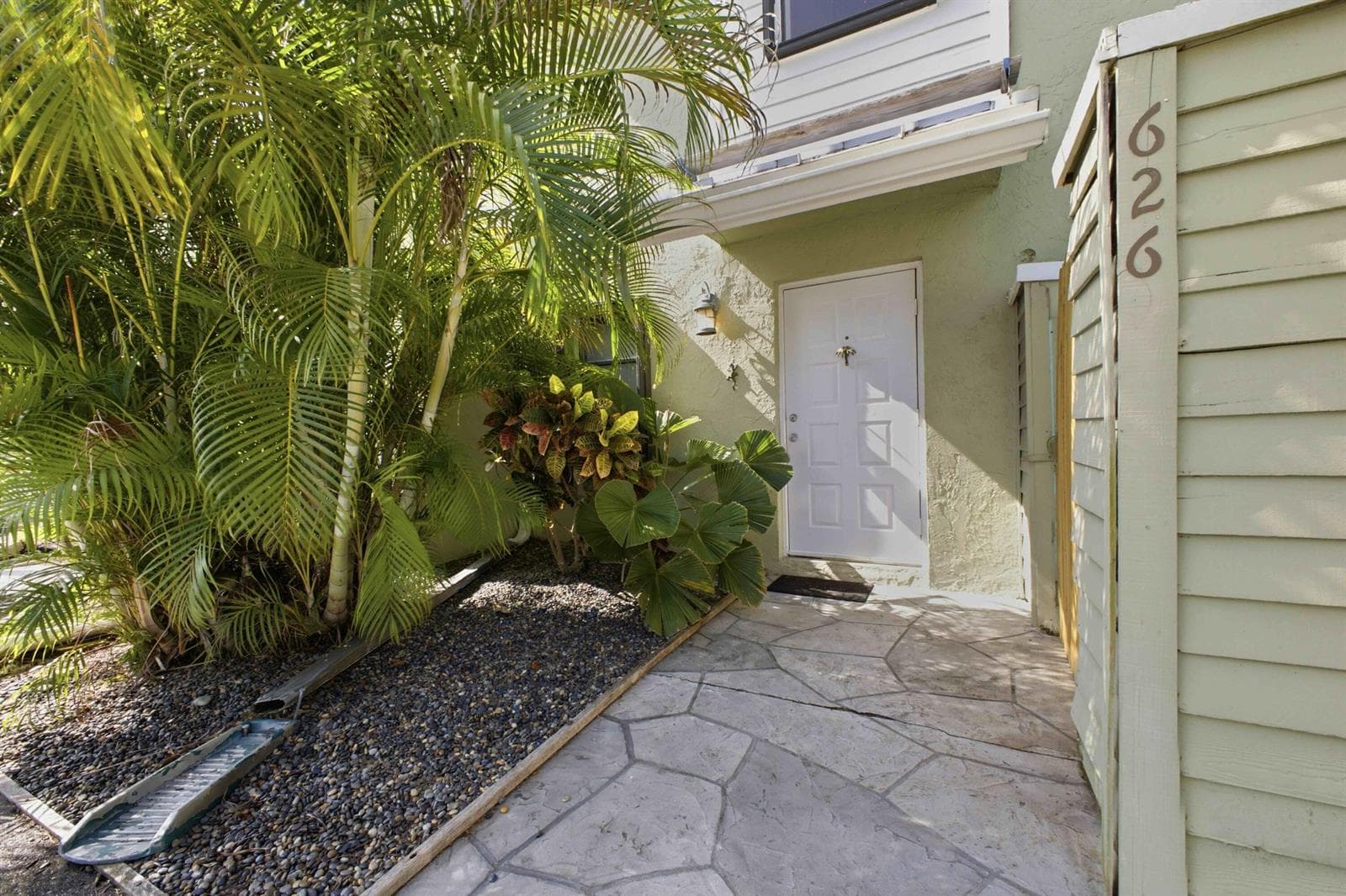 626 Mariners Way photo 8