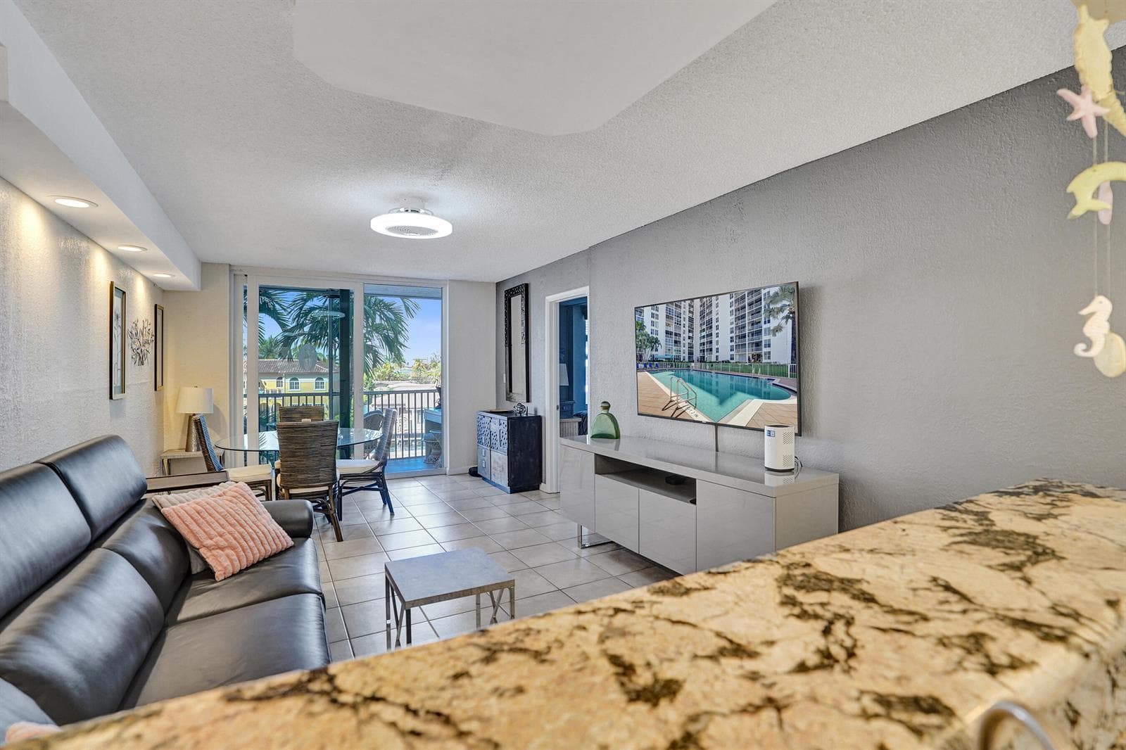 1391 S Ocean Boulevard photo 5