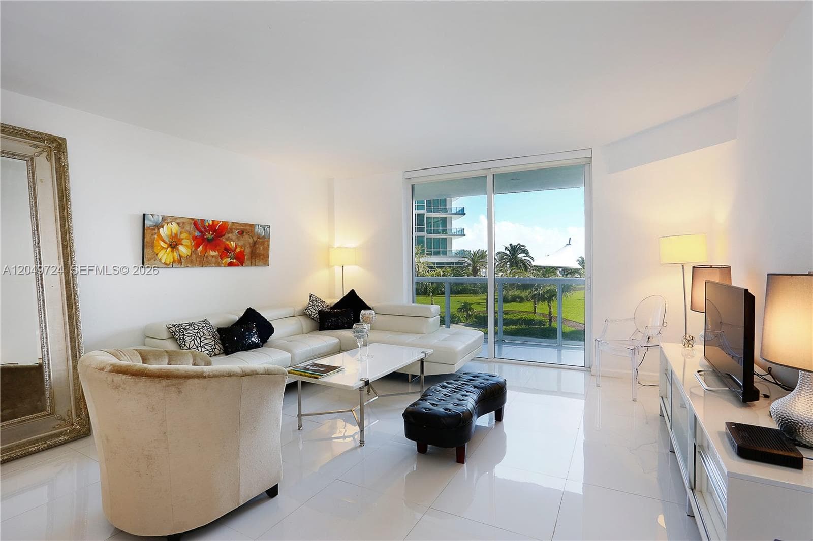 10275 Collins Ave 335 photo 4
