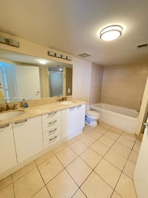 16699 Collins Ave 3910 photo 8
