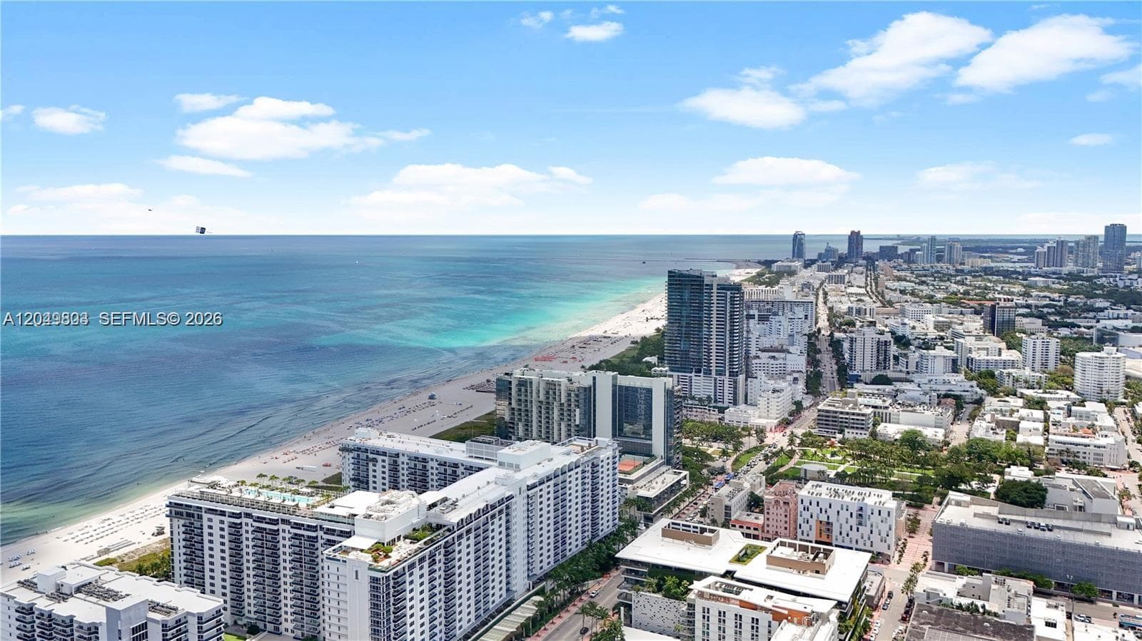 2301 Collins Ave 414 photo 8