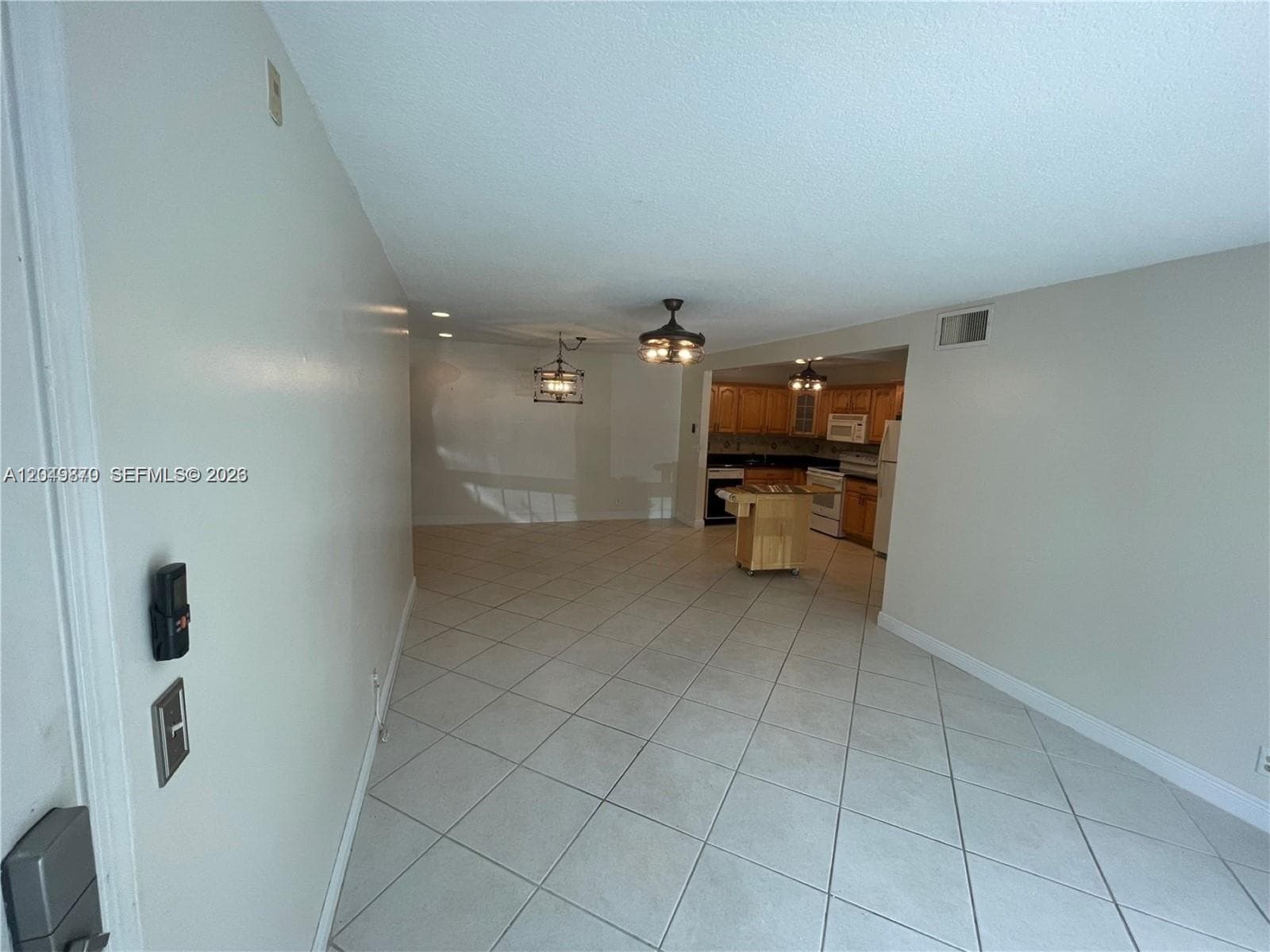 110 Cypress Club Dr 108 photo 5