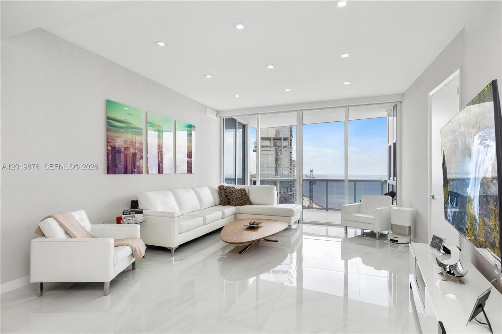 18201 Collins Ave 3504 photo 3