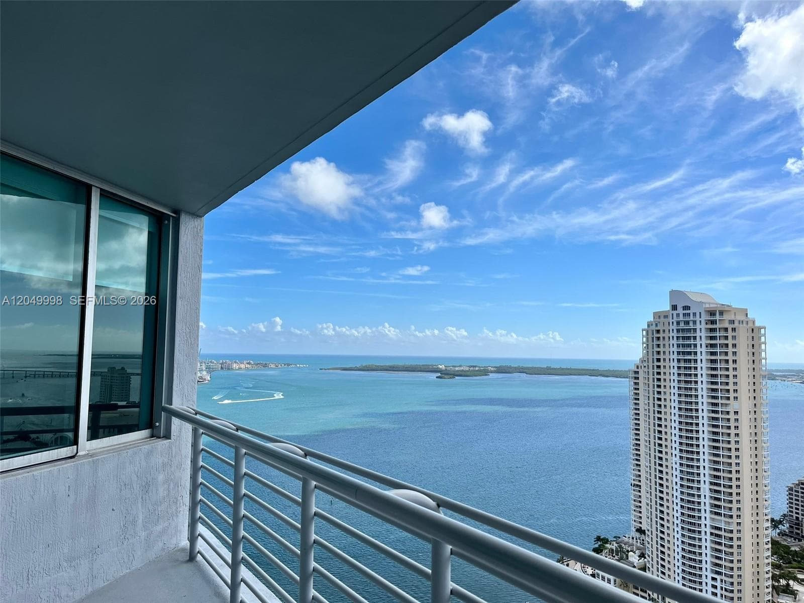 335 S Biscayne Blvd 4207 photo 3