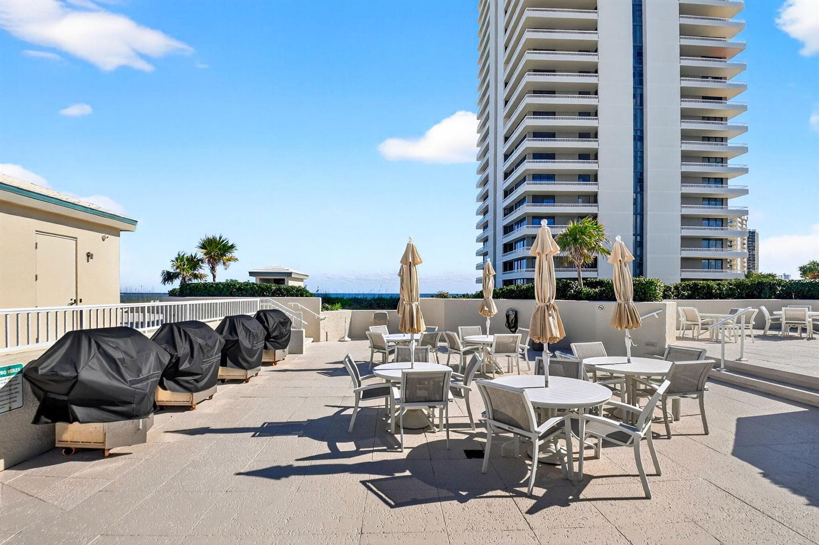 5540 N Ocean Drive 1c photo 9