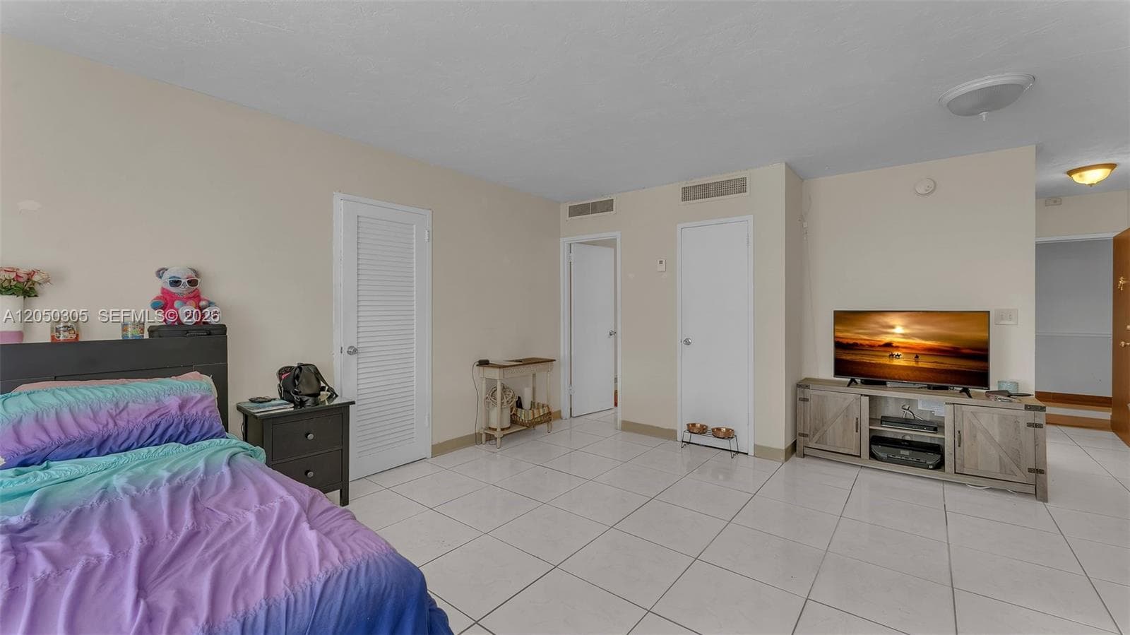 2899 Collins Ave 702 photo 11