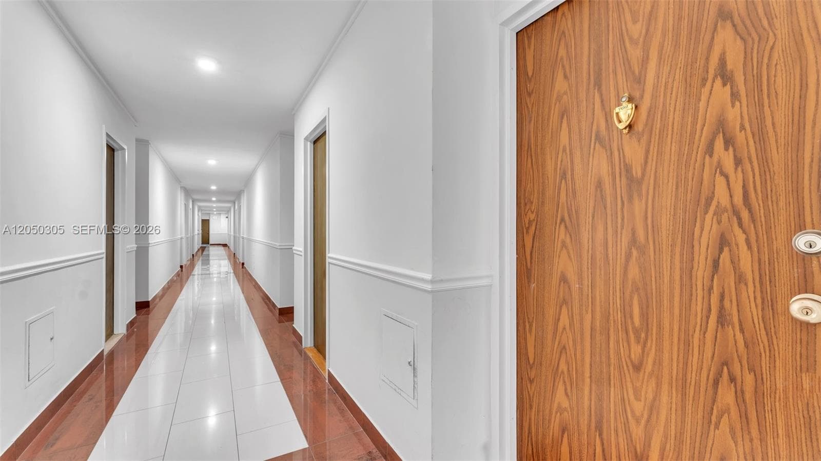 2899 Collins Ave 702 photo 8