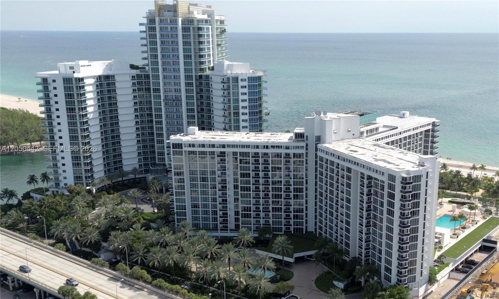 10275 Collins Ave 323 photo 2