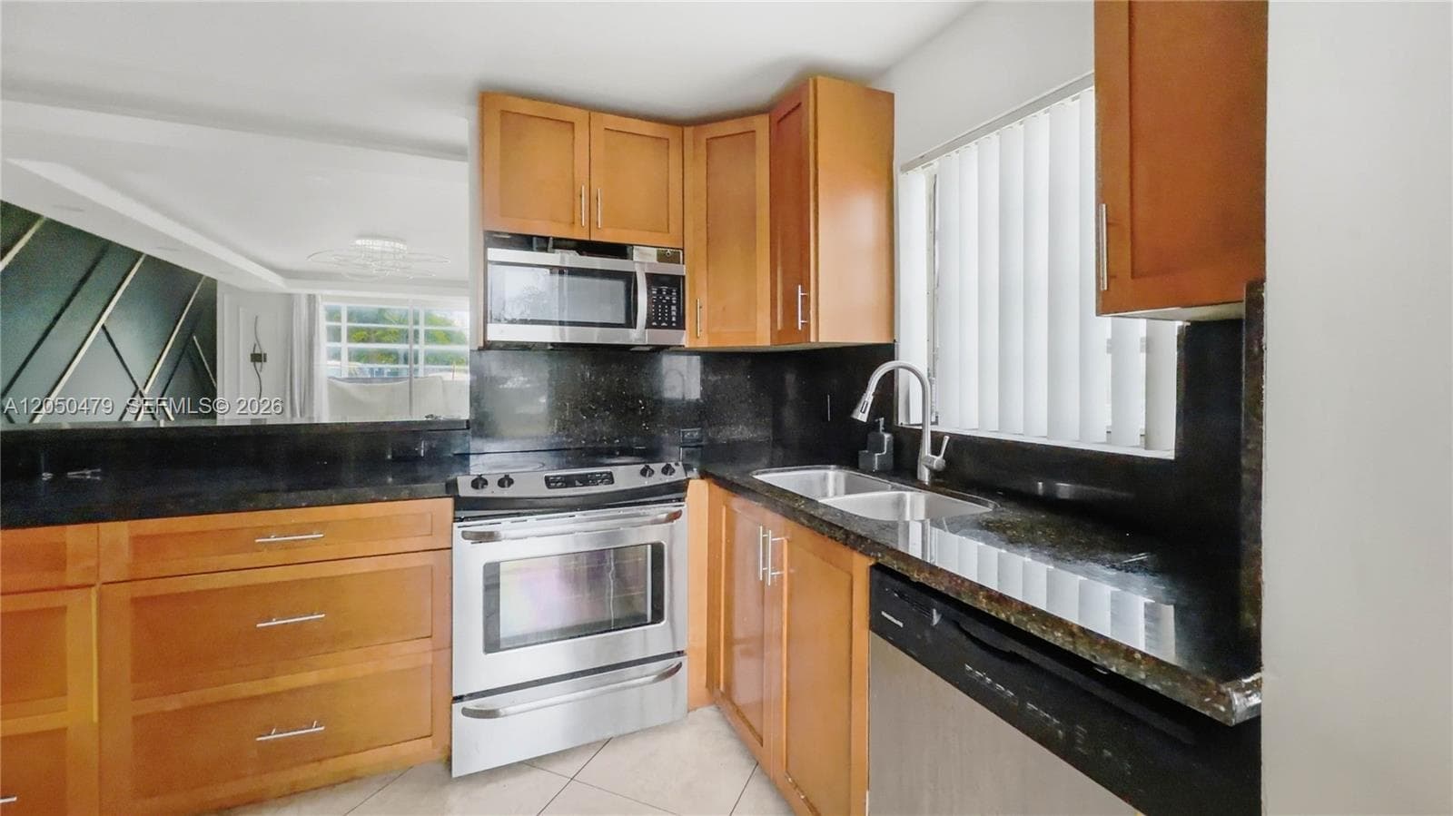 16450 Miami Dr 103 photo 24