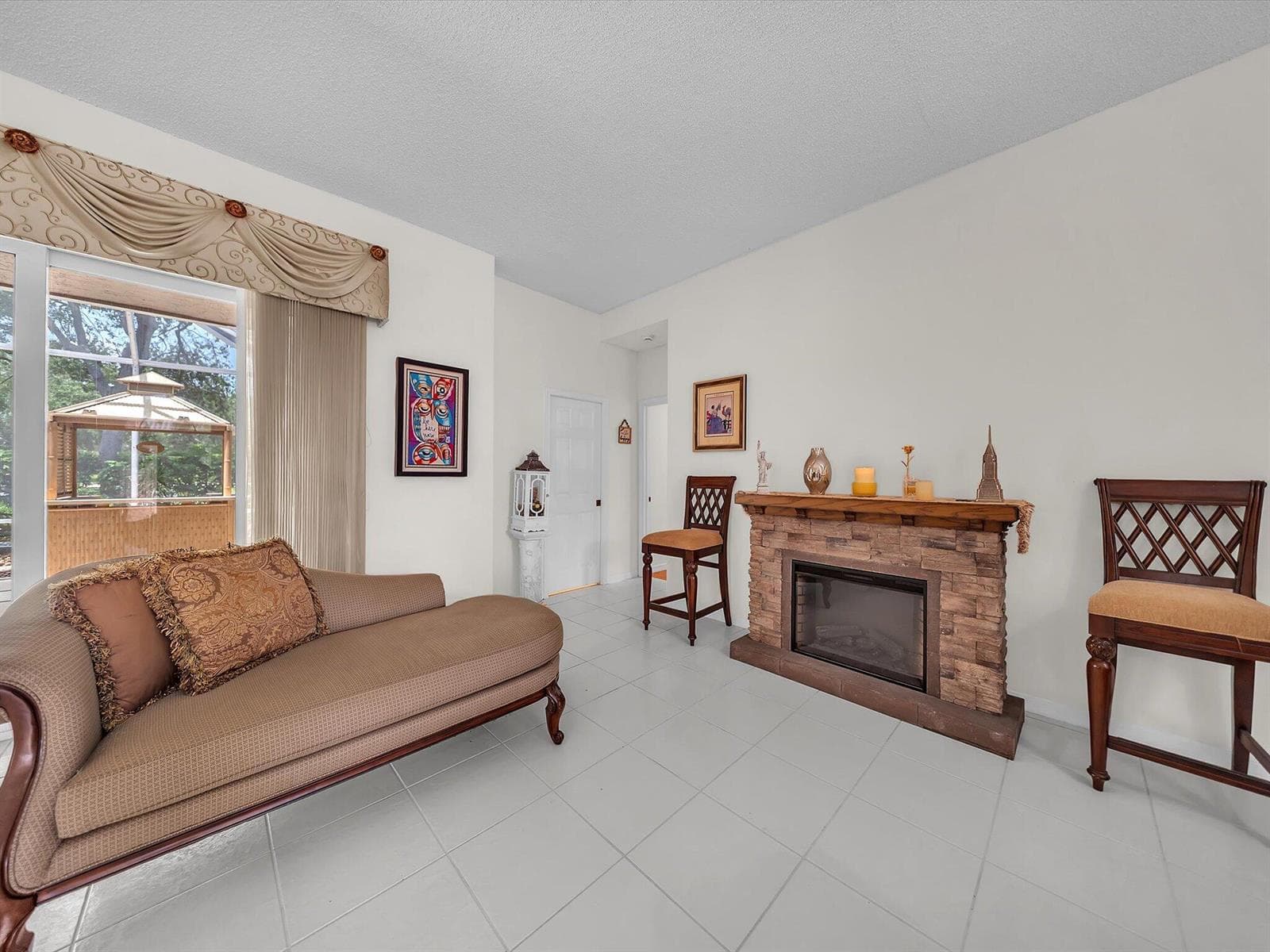 6029 NW 74th Street photo 13