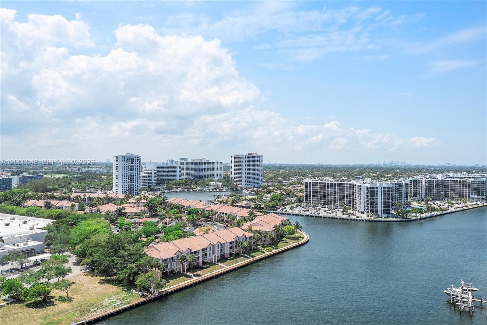 4010 S Ocean Dr R1508 photo 10