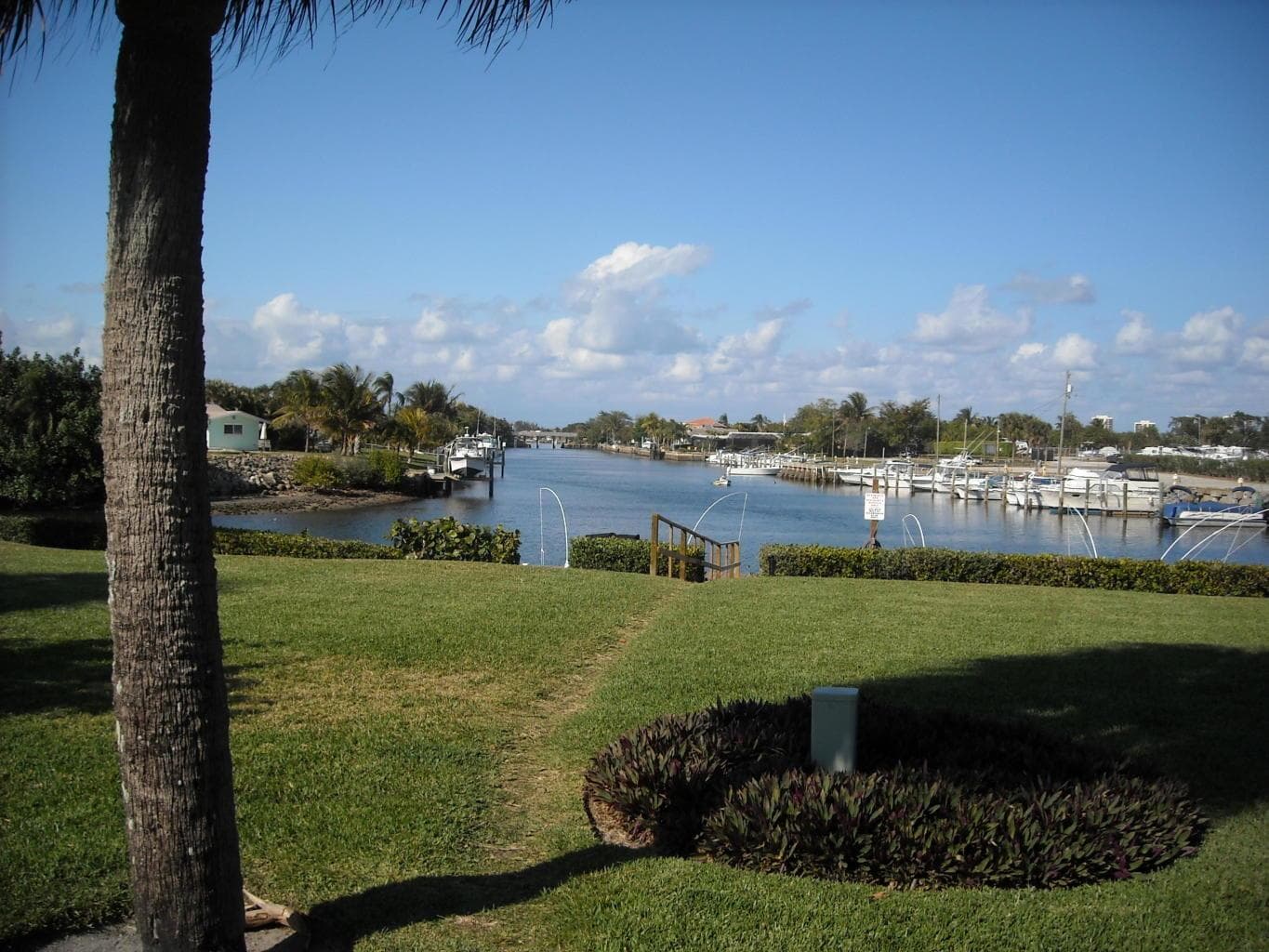 725 Hummingbird Way #210 3
