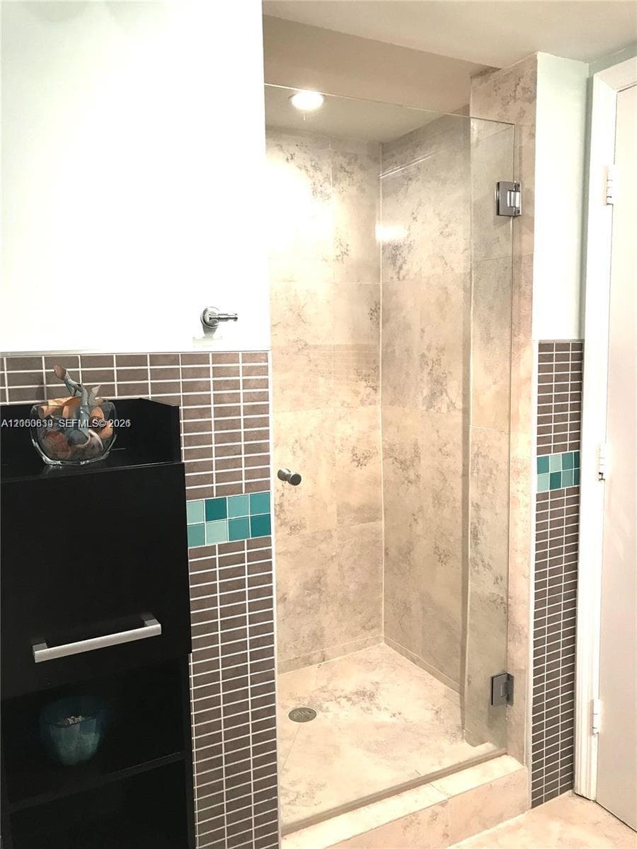 16699 Collins Ave 1605 photo 15