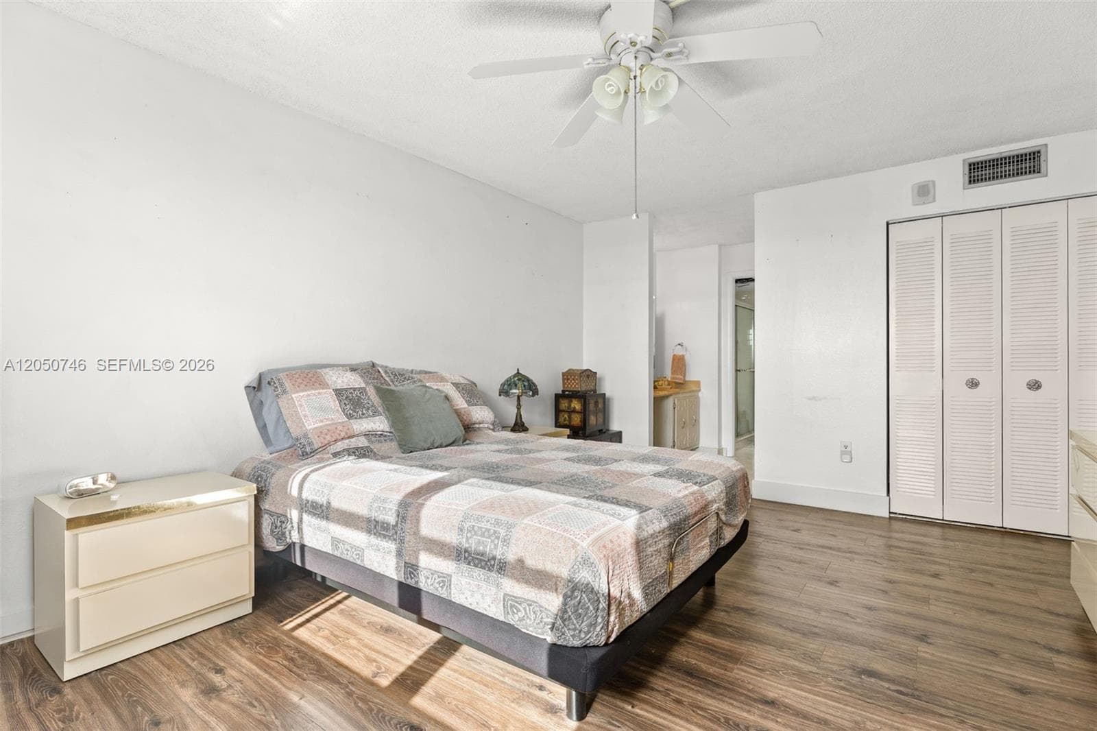 6900 Bay Dr 5C photo 16