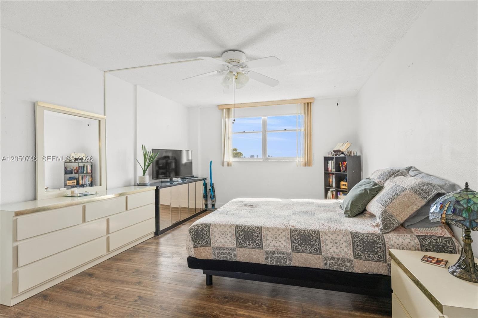 6900 Bay Dr 5C photo 15