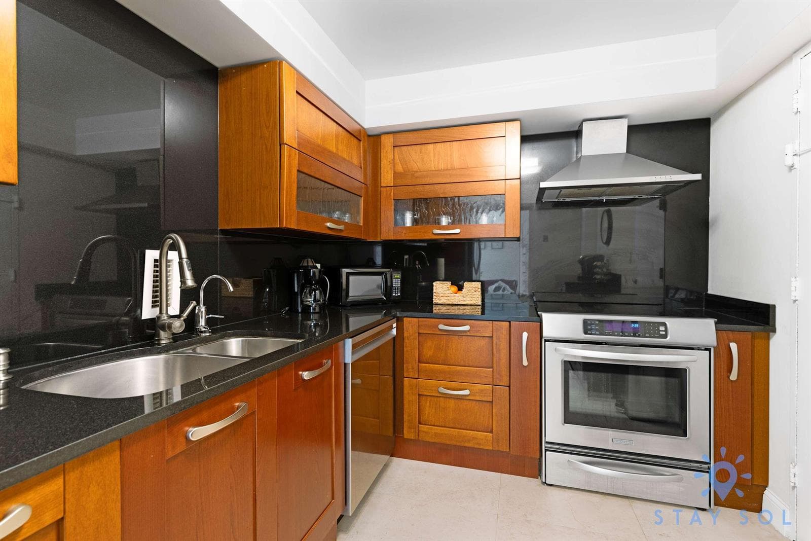 3901 S Ocean Drive 14k photo 12