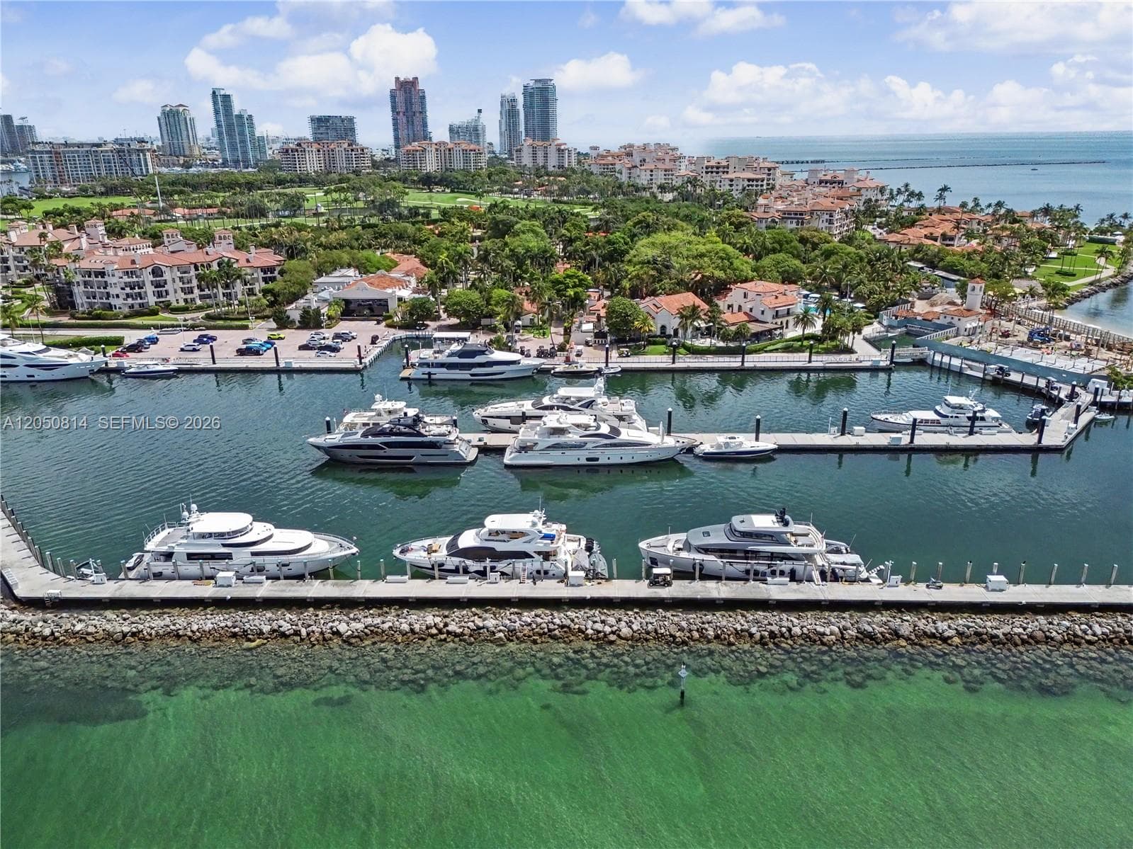2124 Fisher Island Dr 2124 photo 7