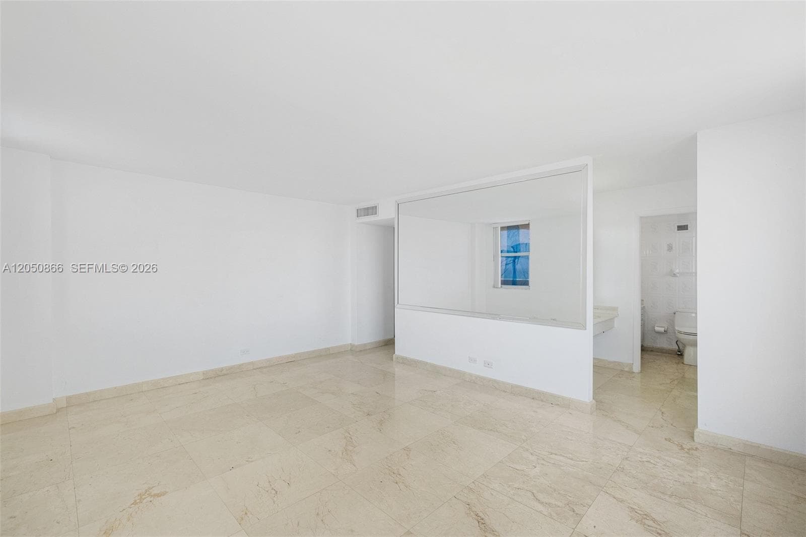 6039 Collins Ave 517 photo 22