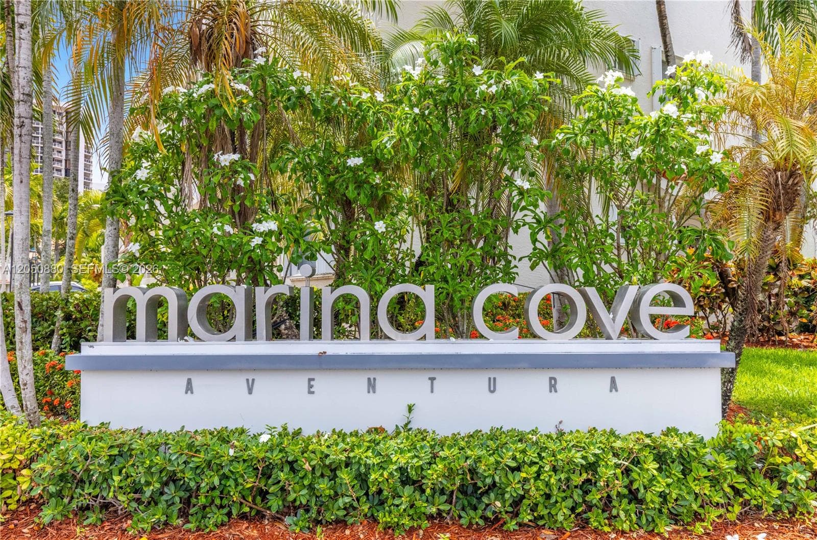 21399 Marina Cove Cir 15 photo 3
