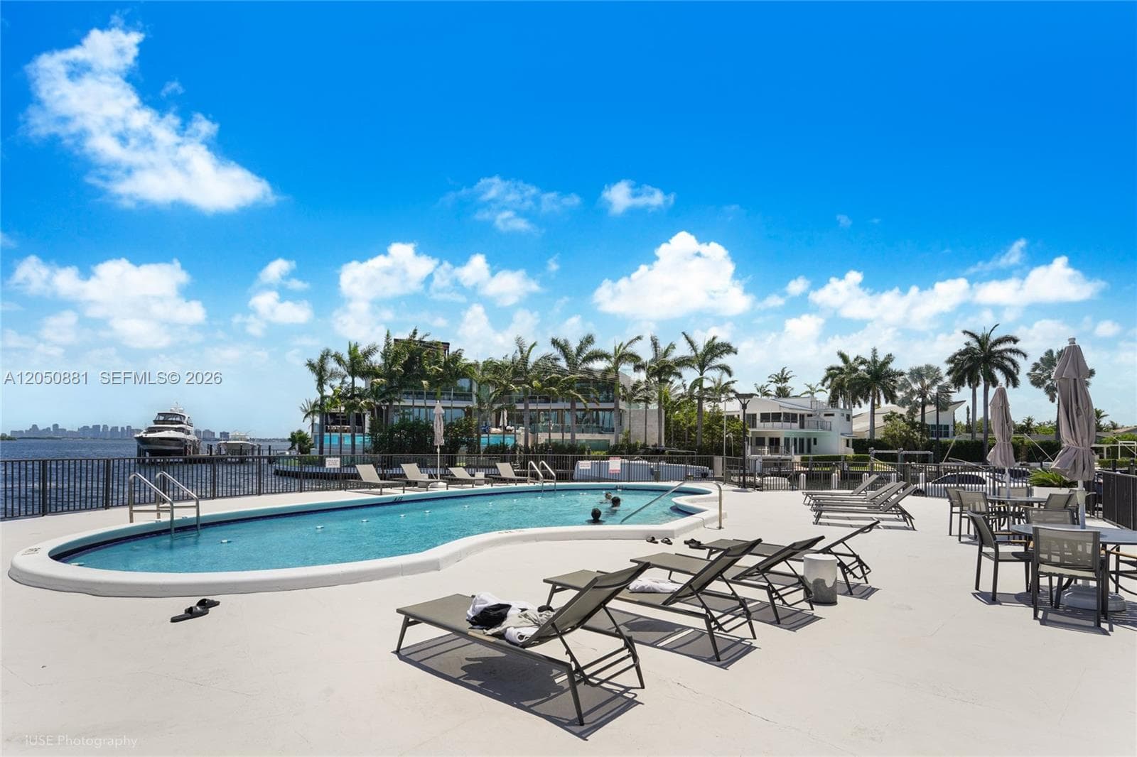 11930 N Bayshore Dr 909 photo 13