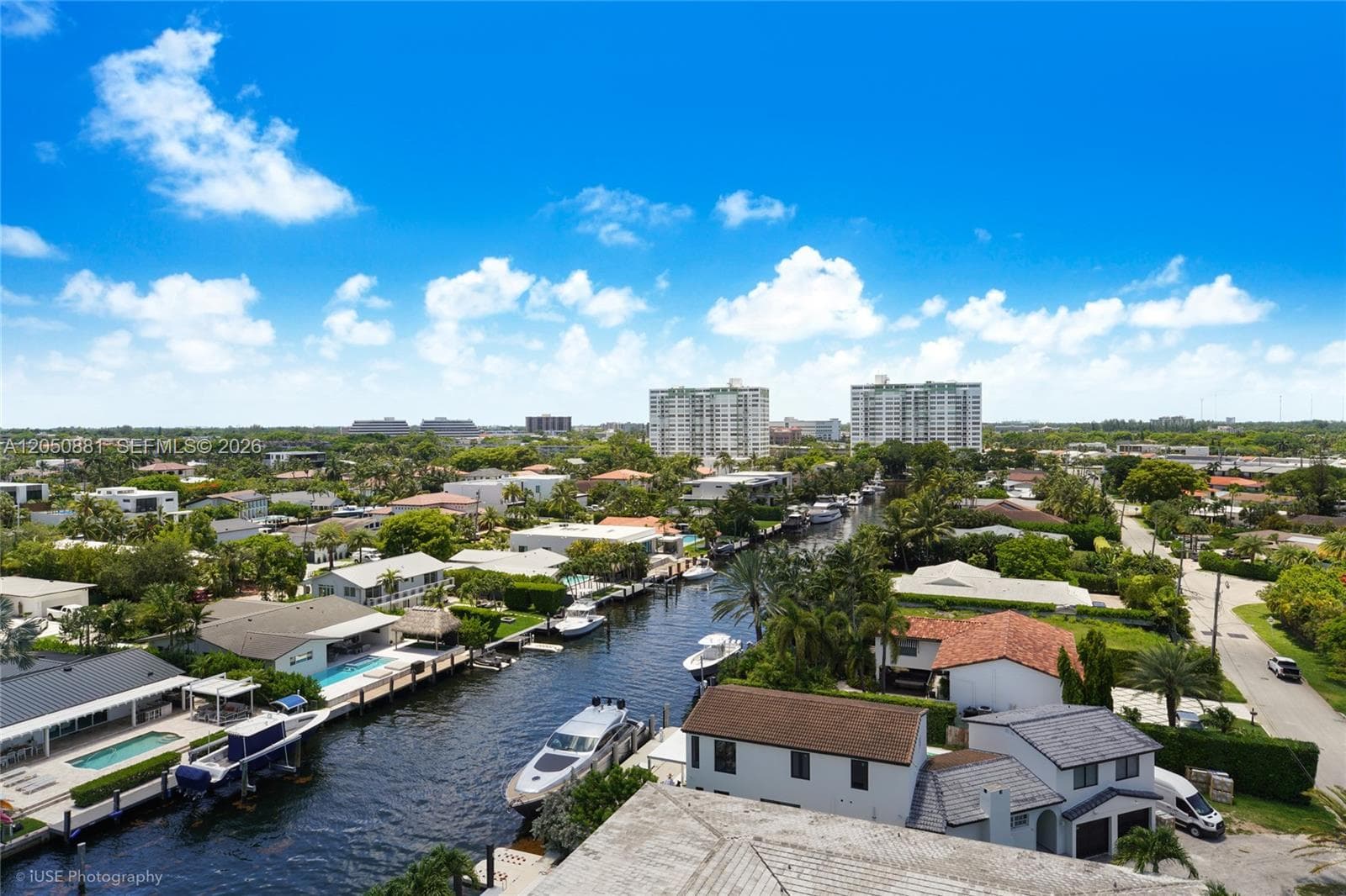 11930 N Bayshore Dr 909 photo 1
