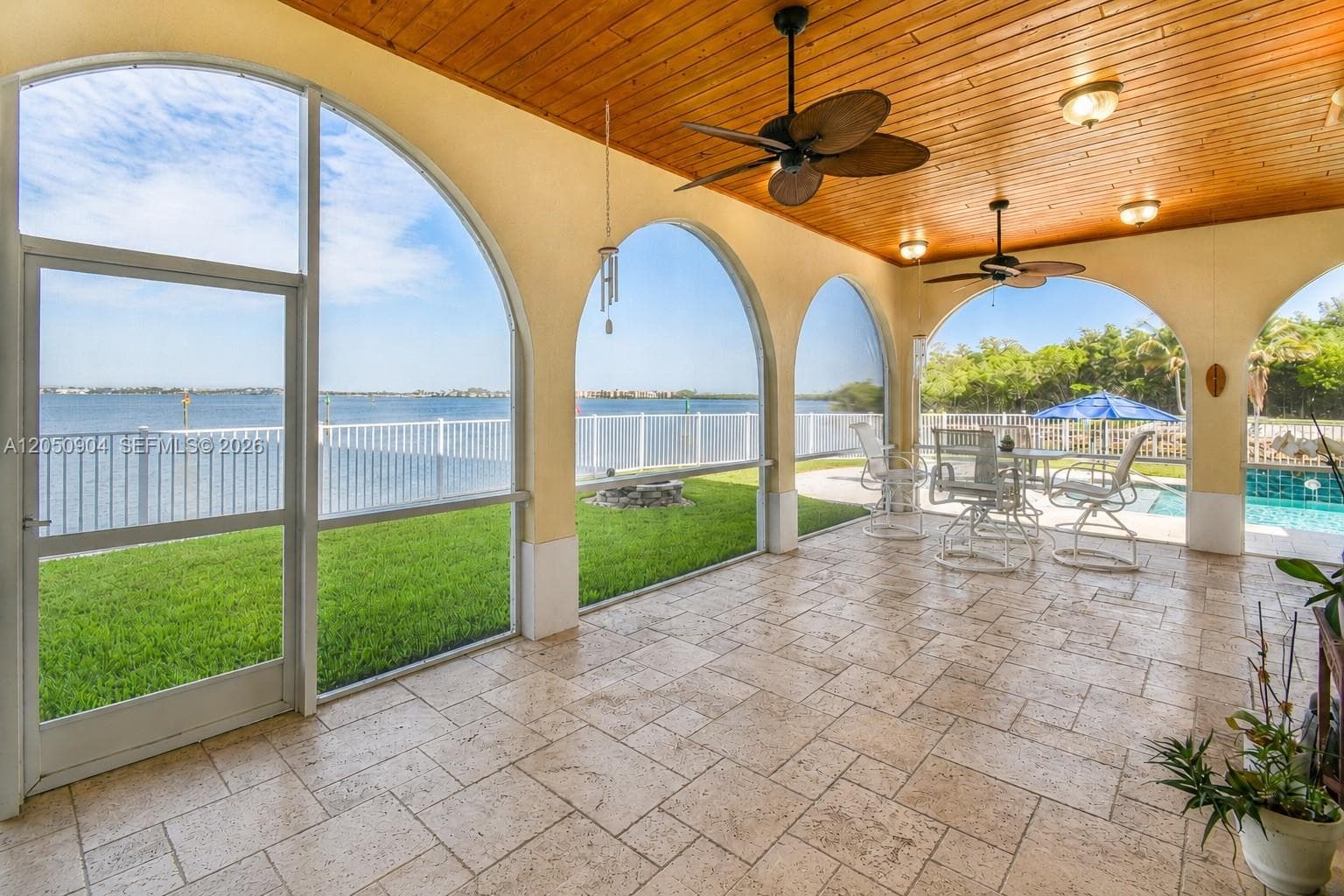 4105 NE Rigels Cove Way photo 14