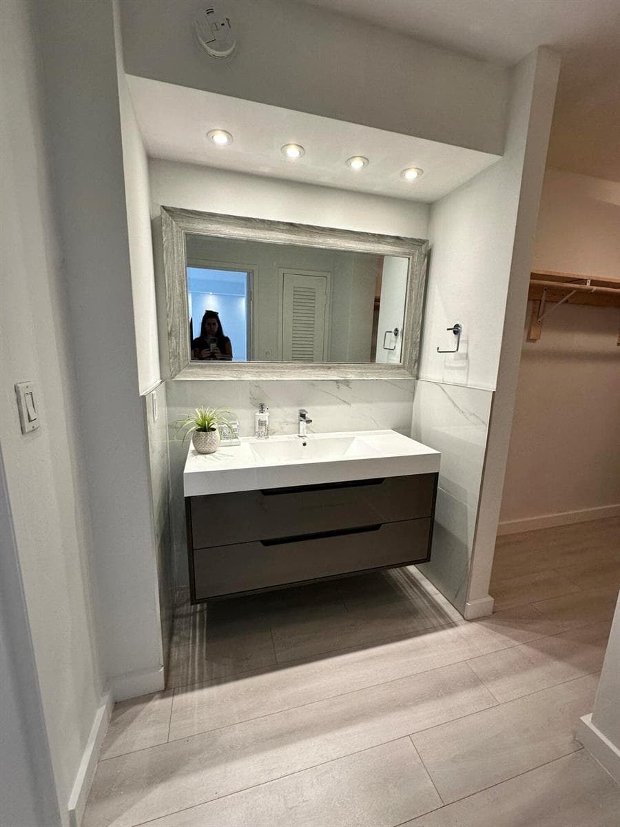 800 West Avenue 637 photo 5