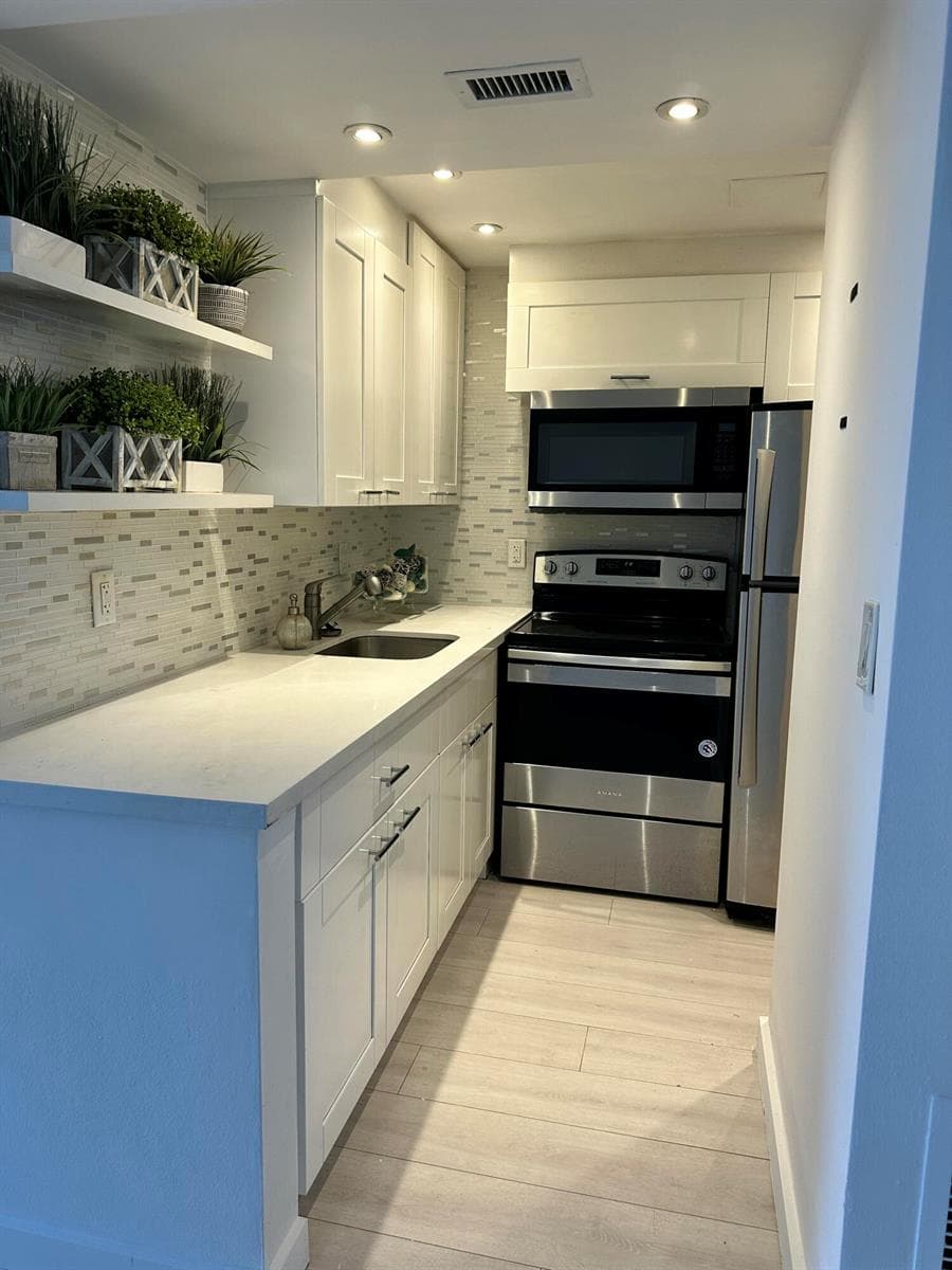 800 West Avenue 637 photo 11