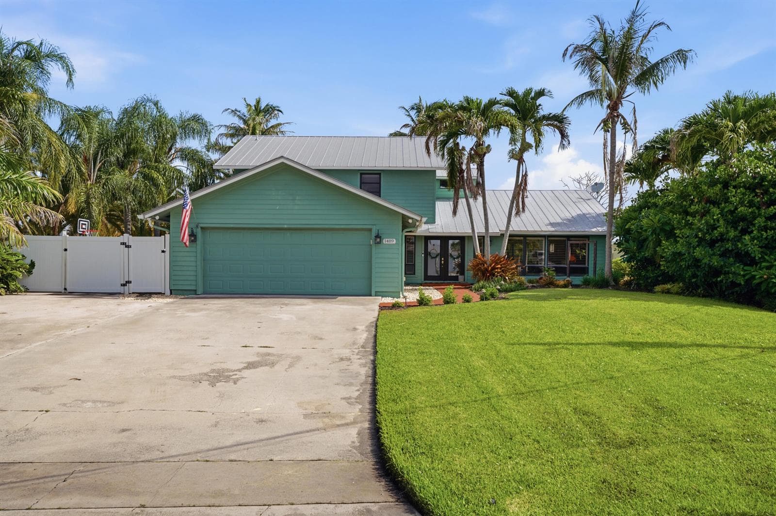 1489 SW Seahawk Way 3