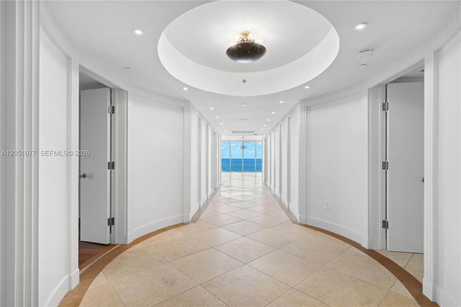 18911 Collins Ave 901 photo 4