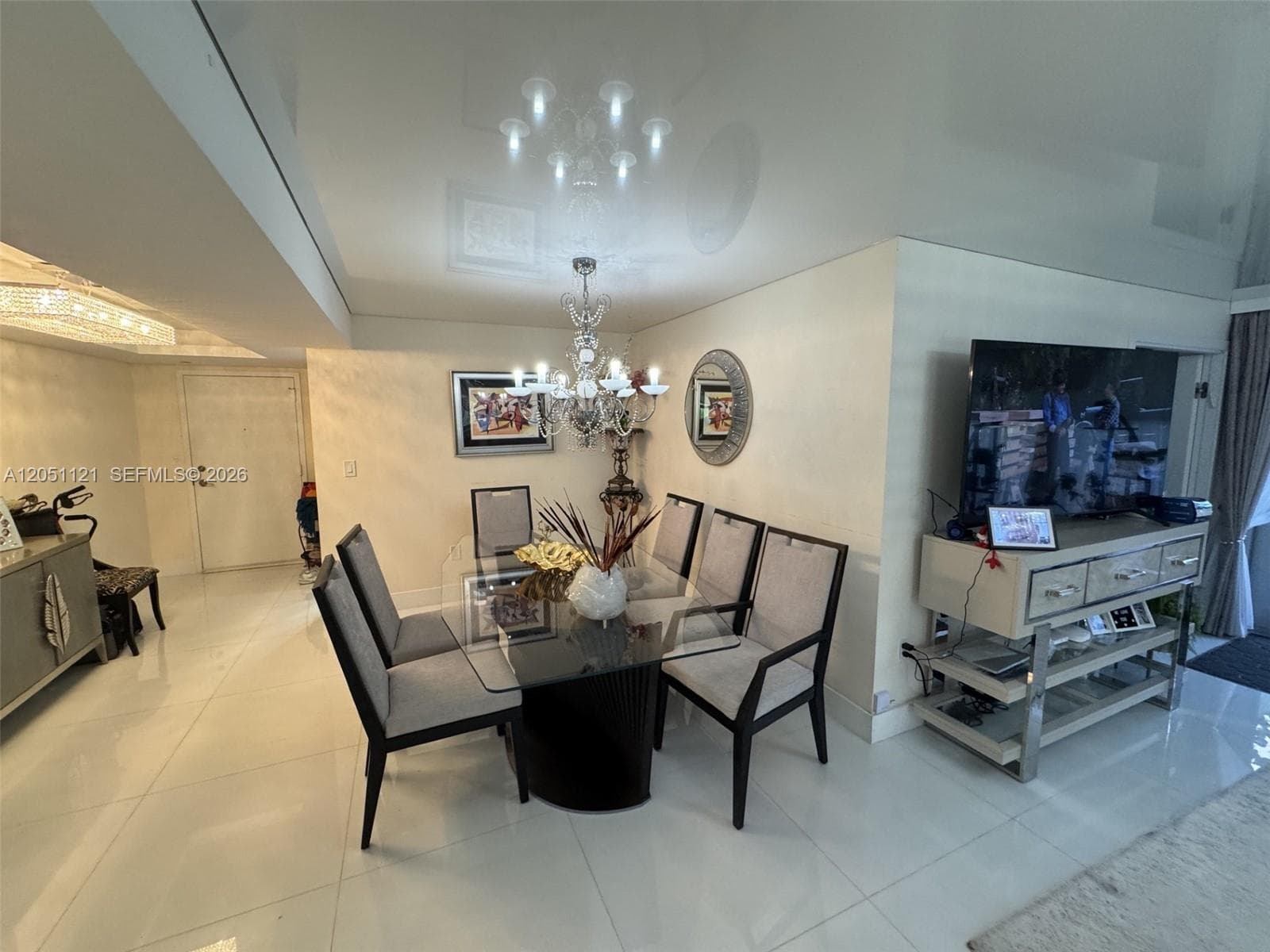 1912 S Ocean Dr 2C photo 2