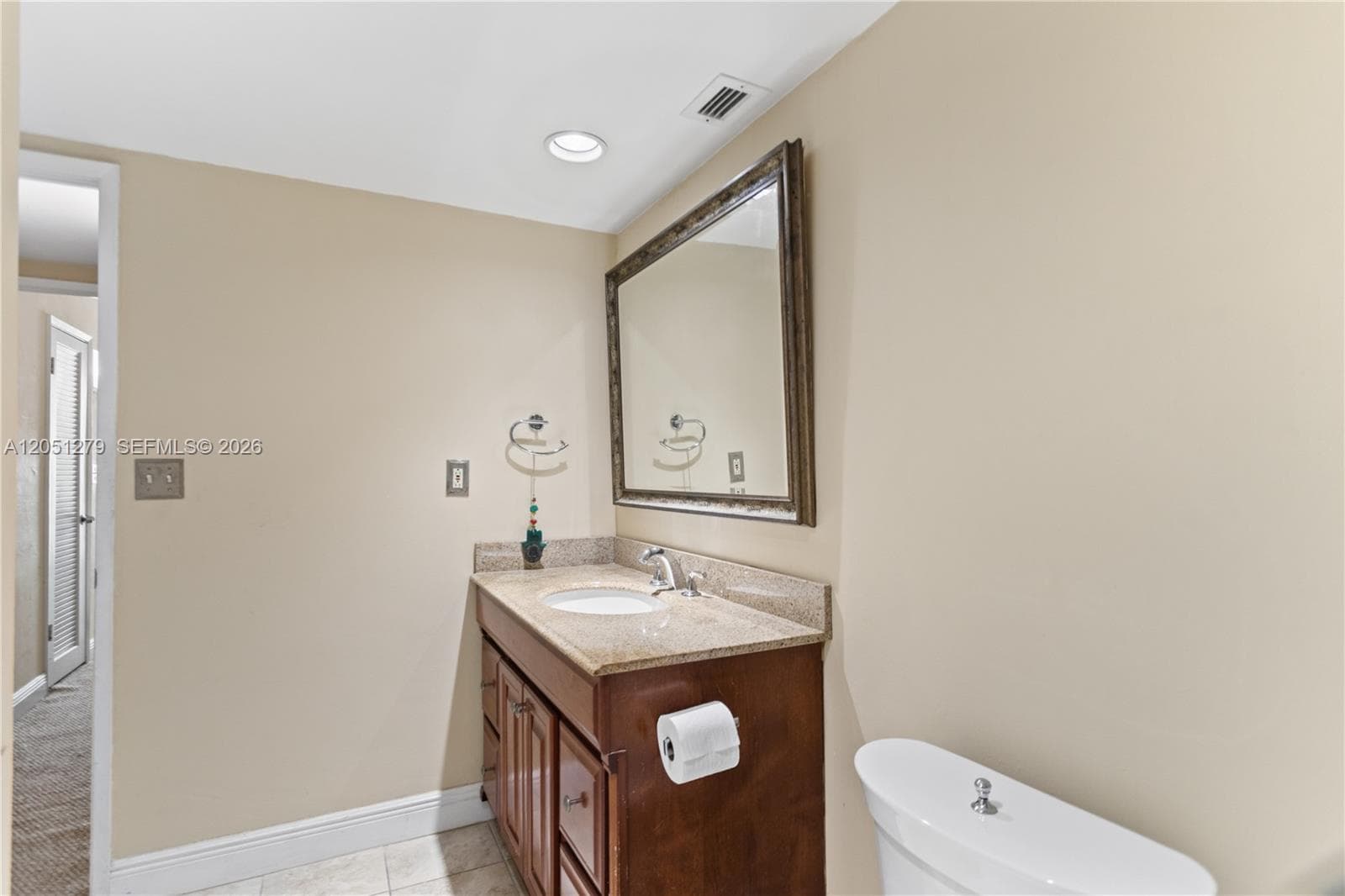 19390 Collins Ave 516 photo 20