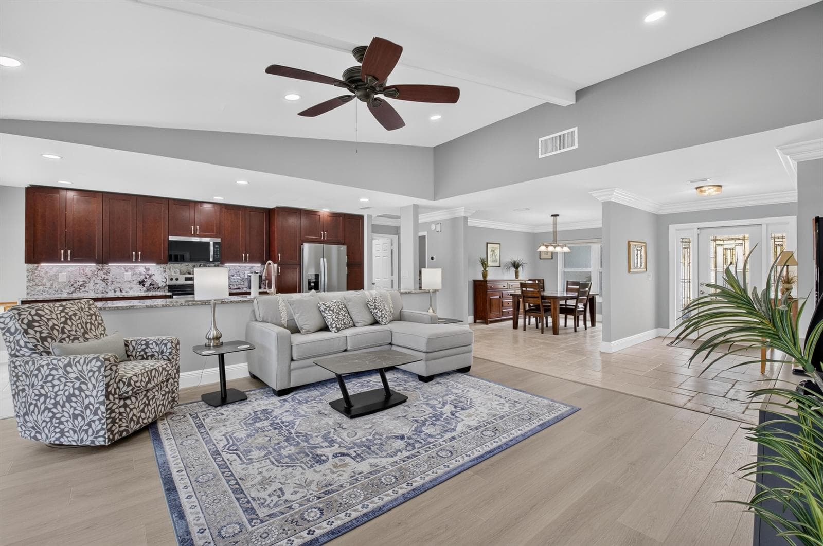 22018 Colony Drive photo 12