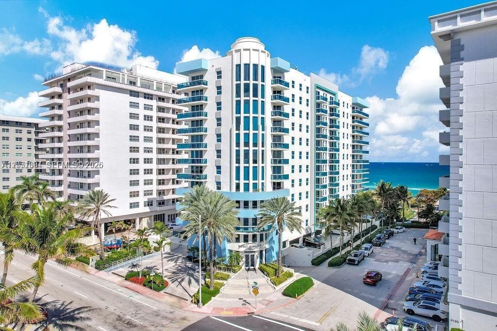 9201 Collins Ave 521 photo 25