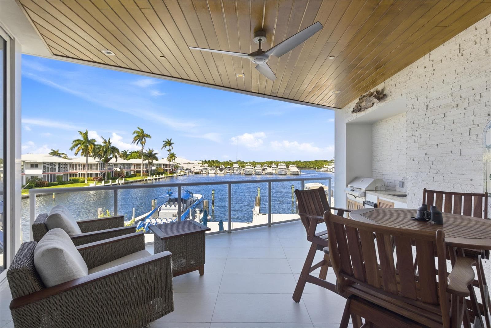 1110 Seminole Drive #201 1
