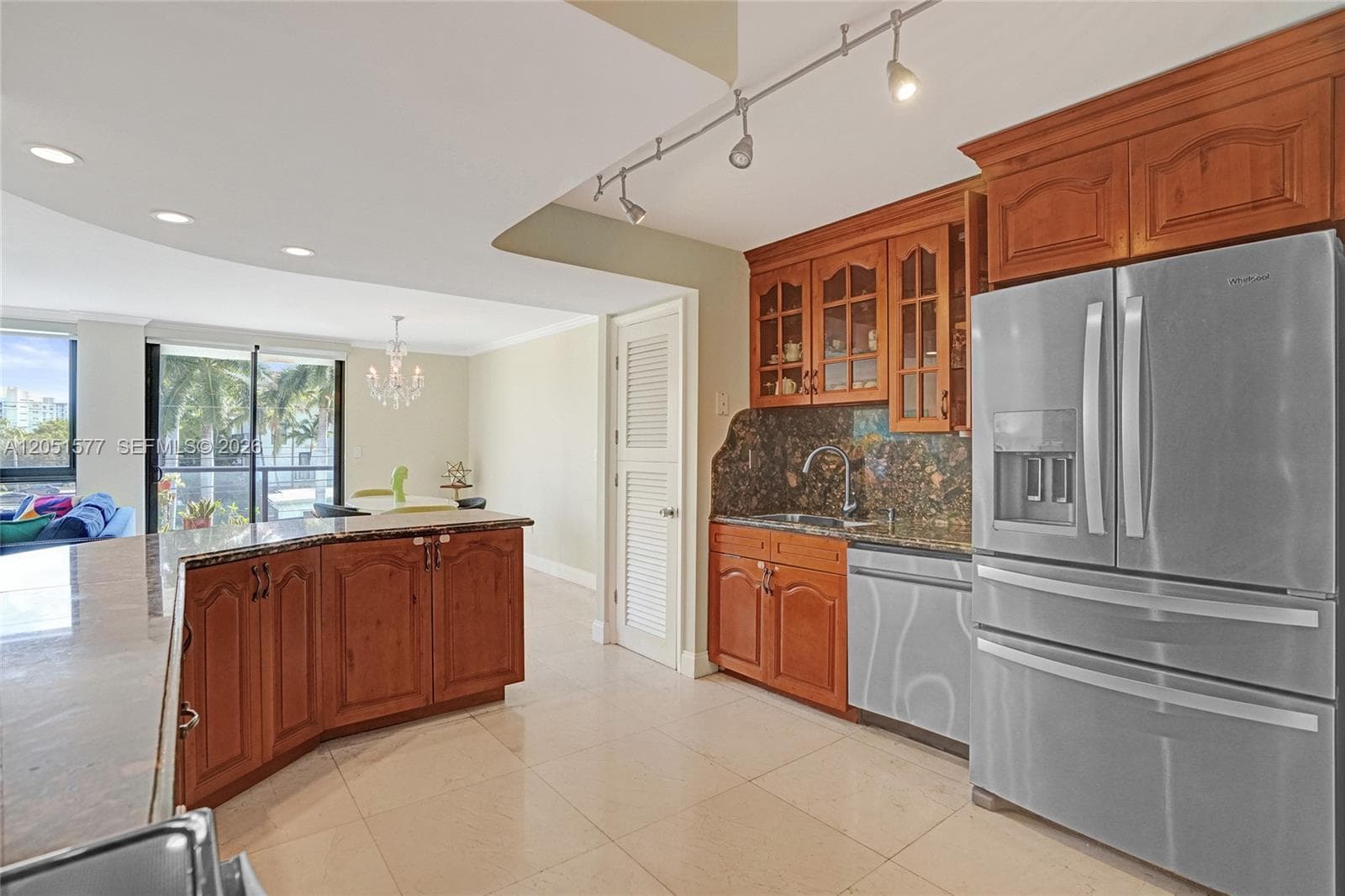9800 W Bay Harbor Dr 309 photo 14