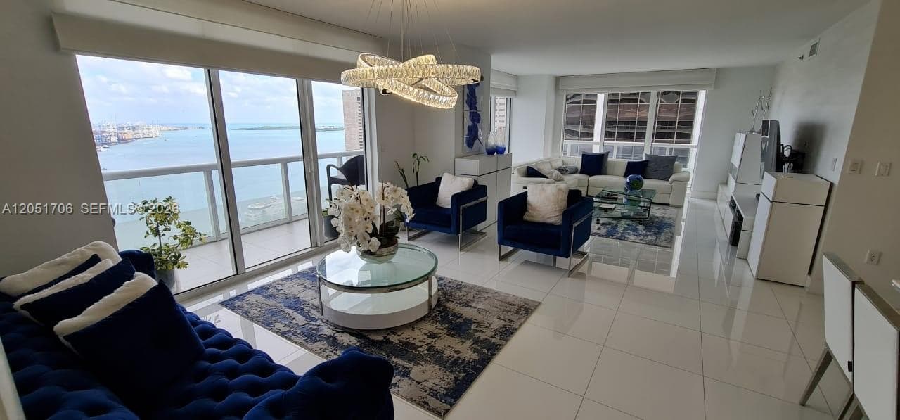 50 Biscayne Blvd 2810 photo 7