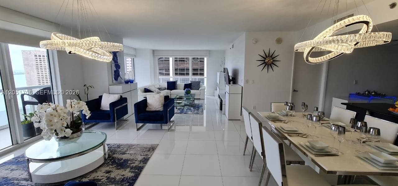 50 Biscayne Blvd 2810 photo 8