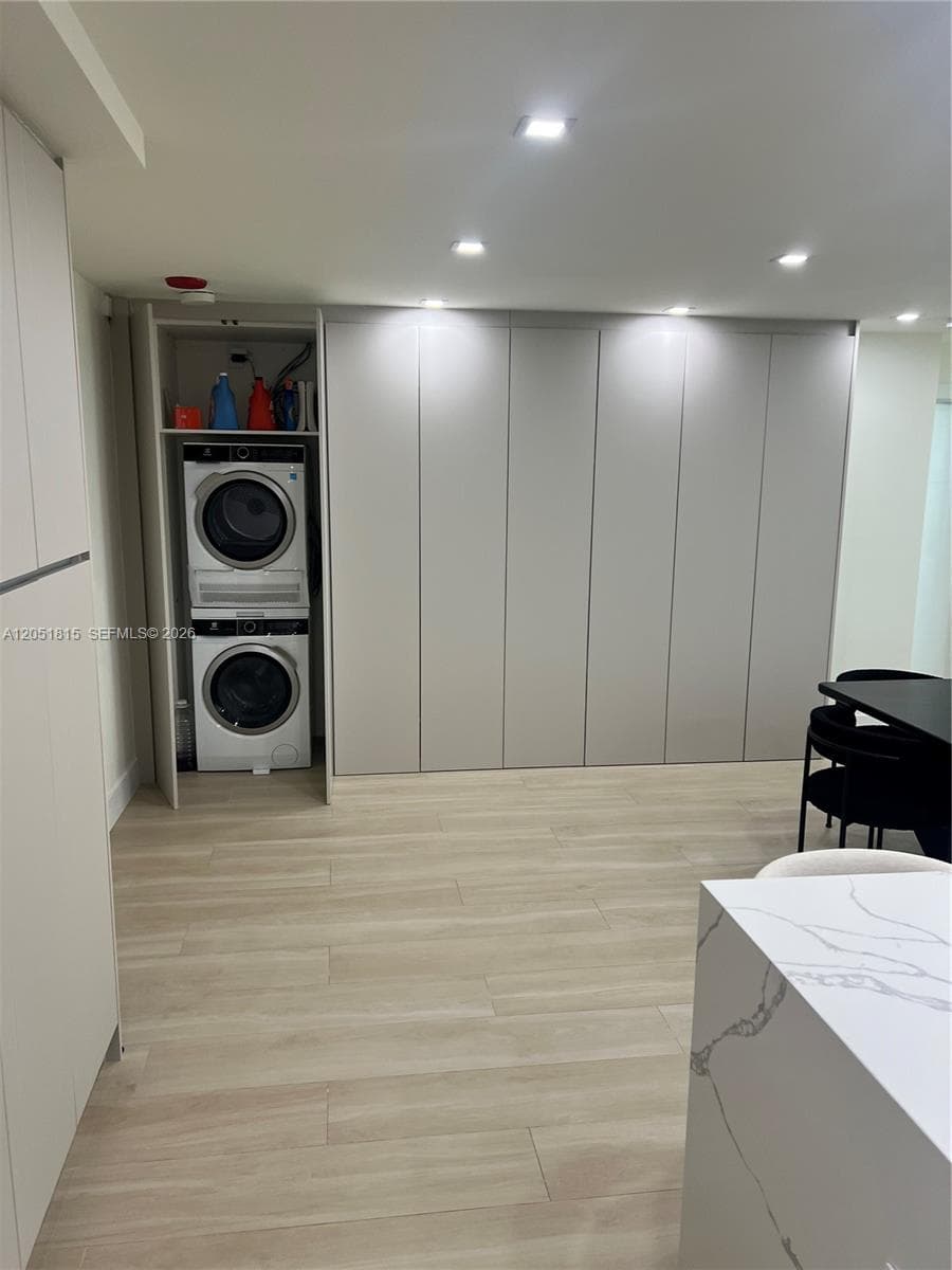 9801 Collins Ave 6E photo 3