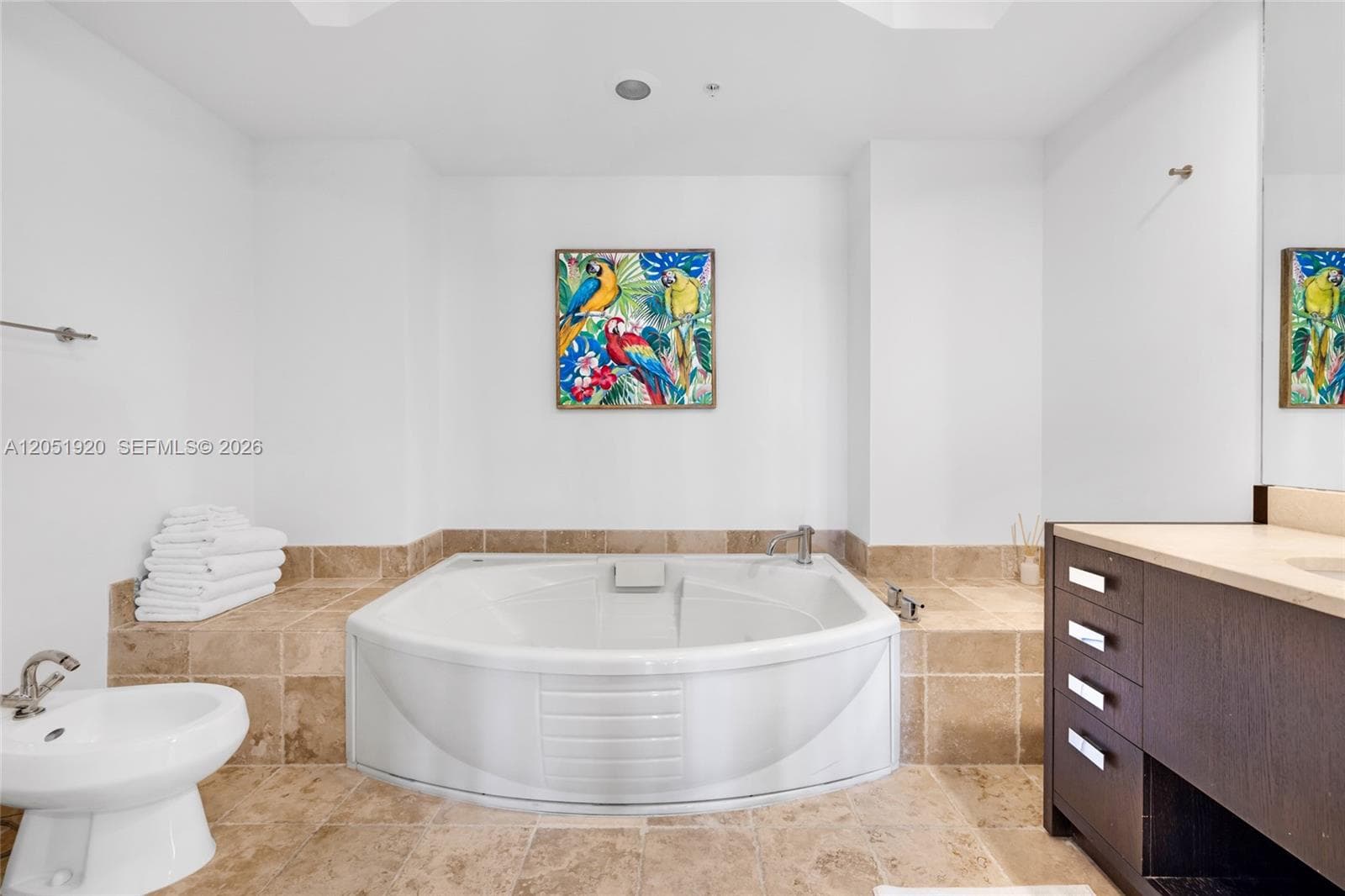 18201 Collins Ave 902 photo 24