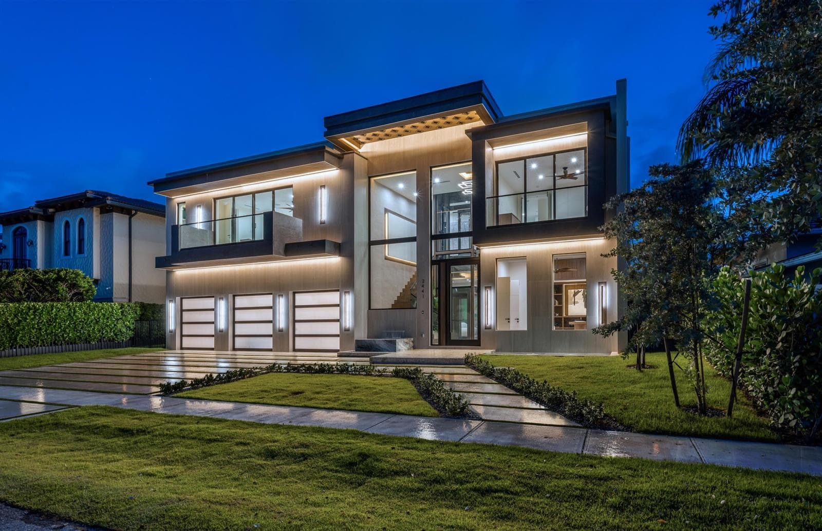 2441 NE 48th Court 4