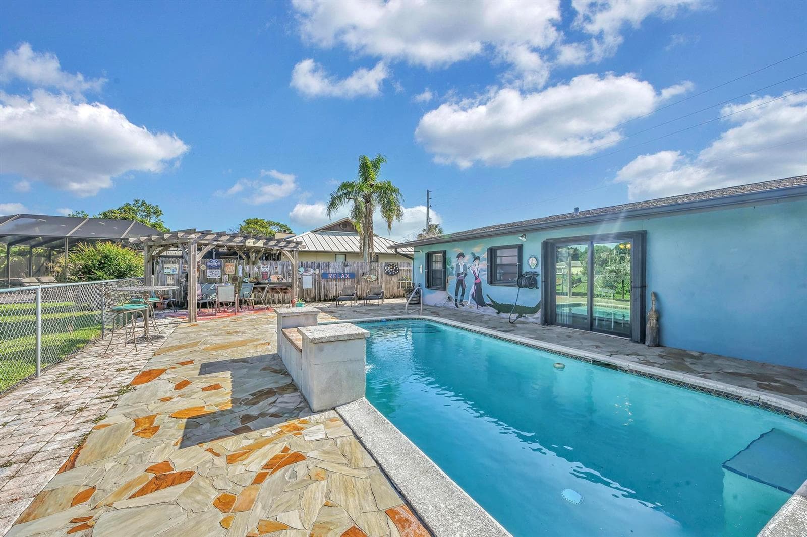 220 Riomar Drive 4