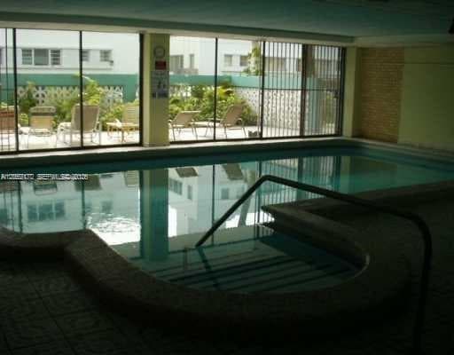 1800 Collins Ave 17A photo 12