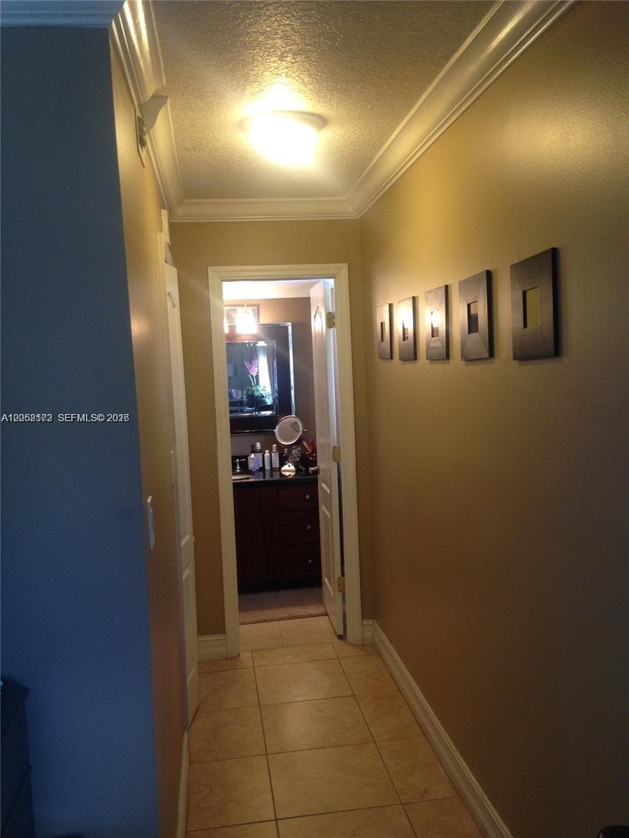 1800 Collins Ave 17A photo 11