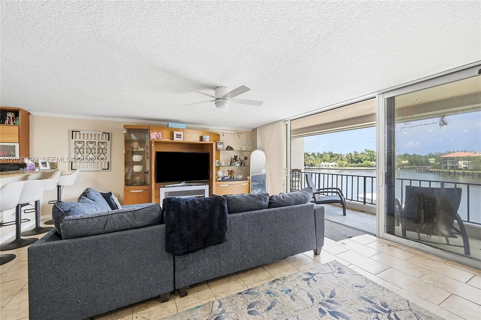 801 Palm Trl #10 1