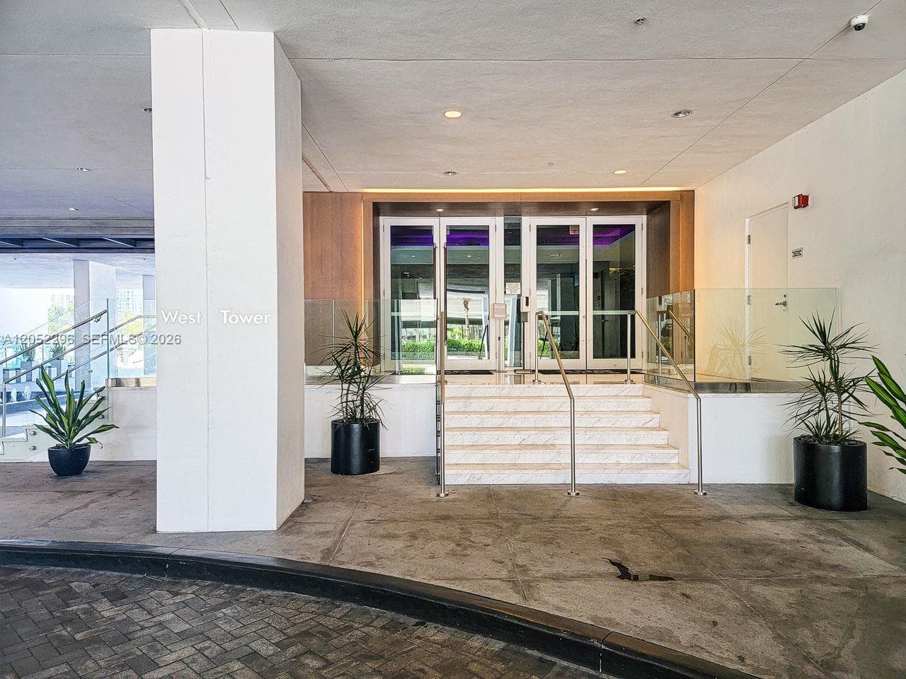400 Sunny Isles Blvd 1604 photo 22
