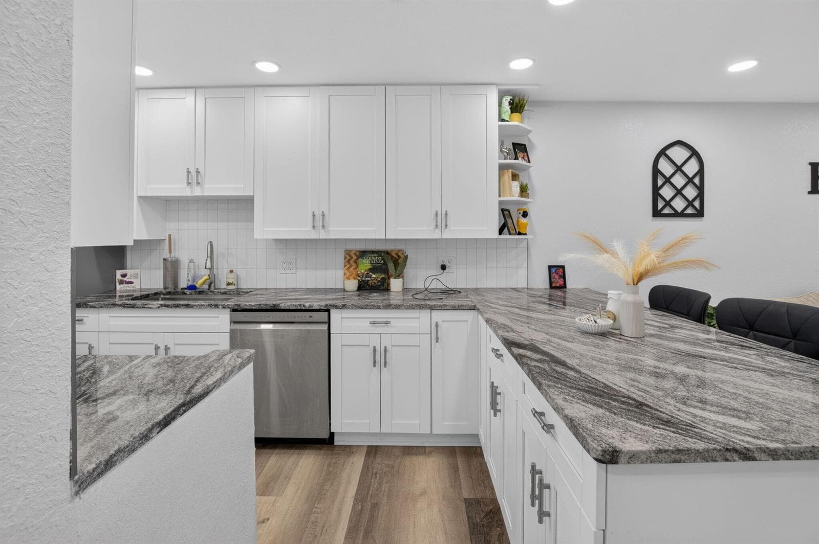 689 NE 6th Court #4030 4