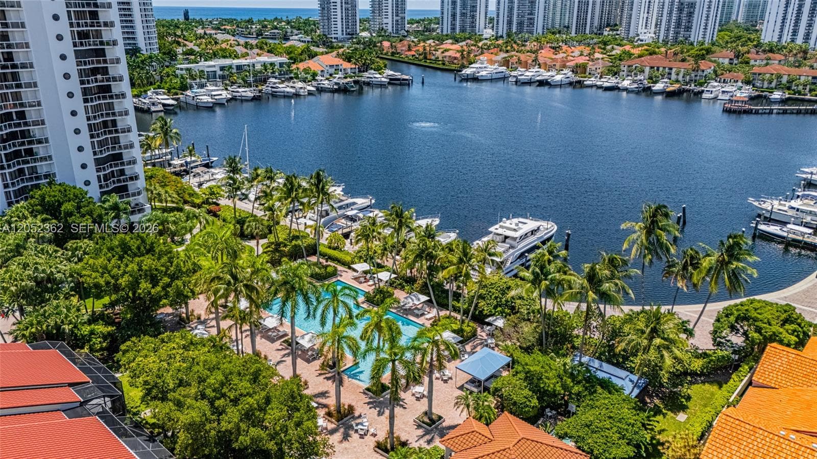 3598 Yacht Club Dr 601+DEN photo 1