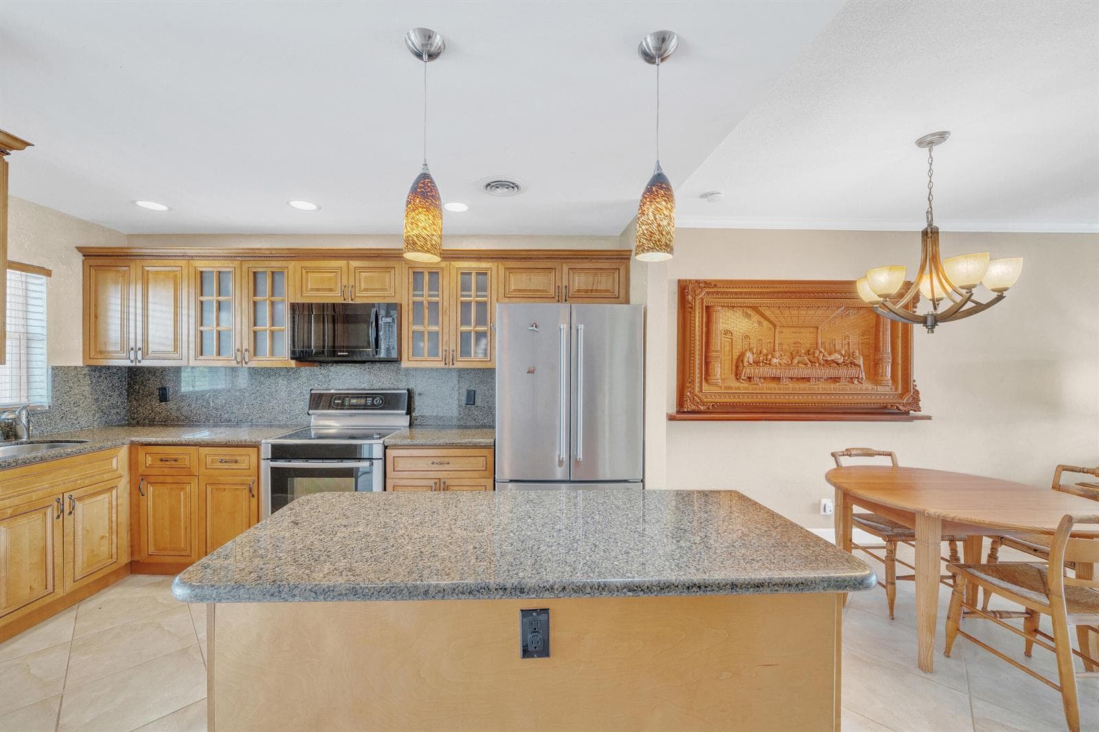 711 NE Harbour Terrace 409 photo 7