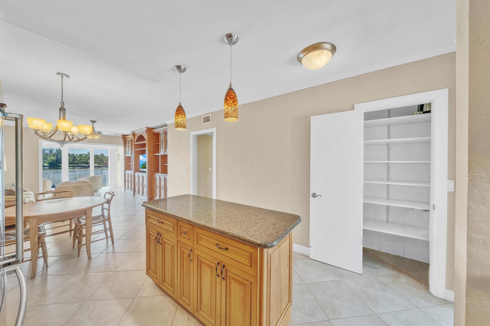 711 NE Harbour Terrace 409 photo 9